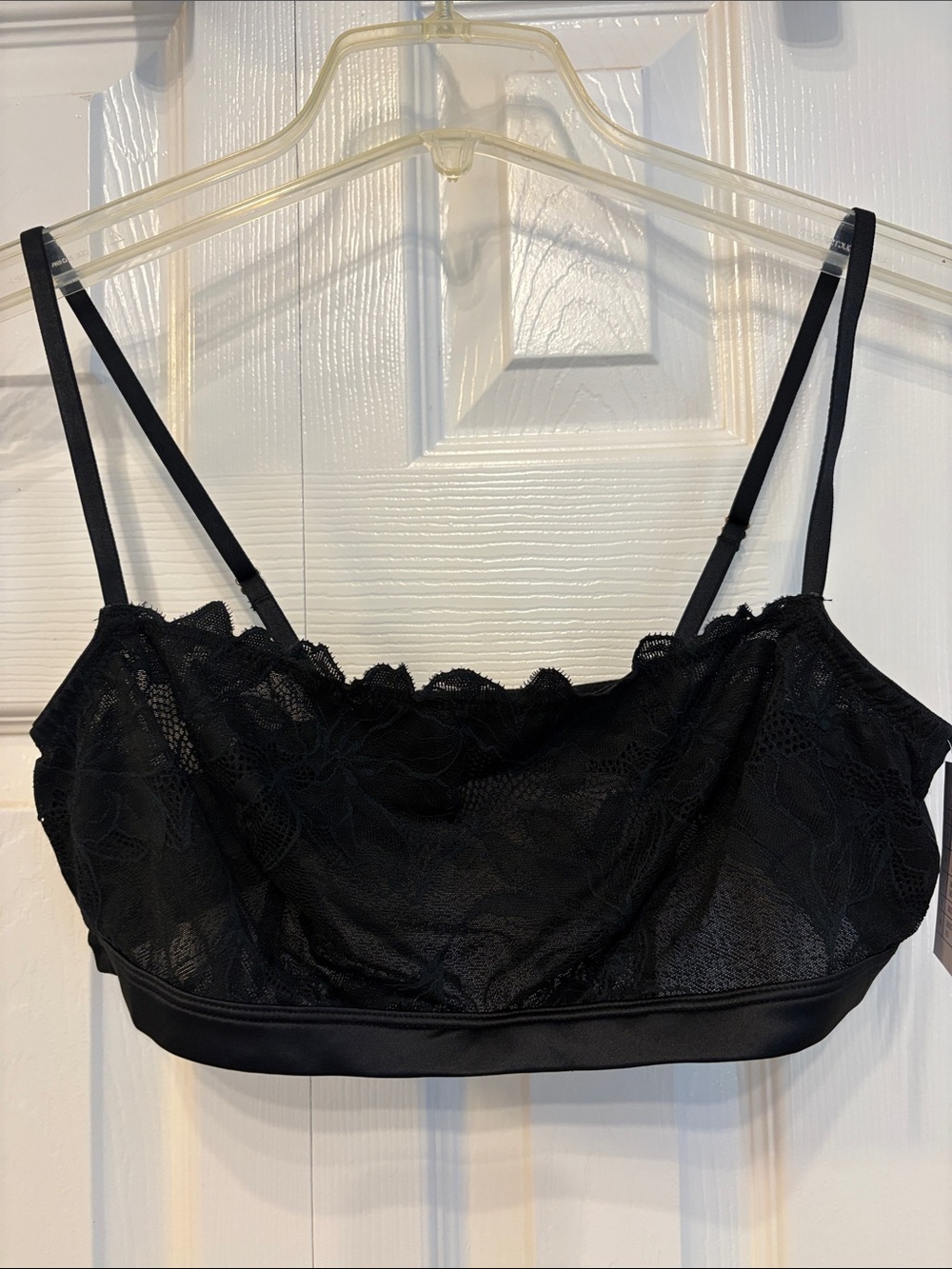613 Auden Black Lace Bralette with Floral Detail